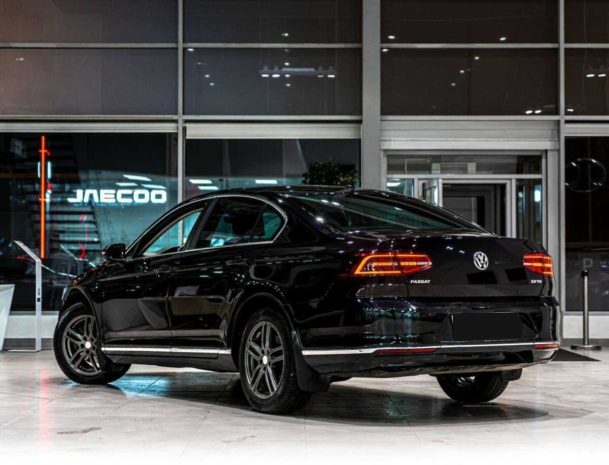 Volkswagen Passat с пробегом — 2017 год. Фото: #3