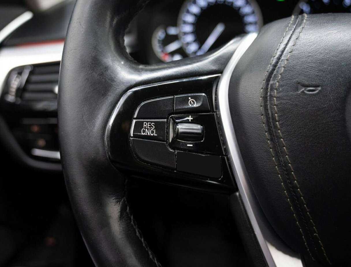 BMW 5 серии с пробегом — 2018 год. Фото: #23