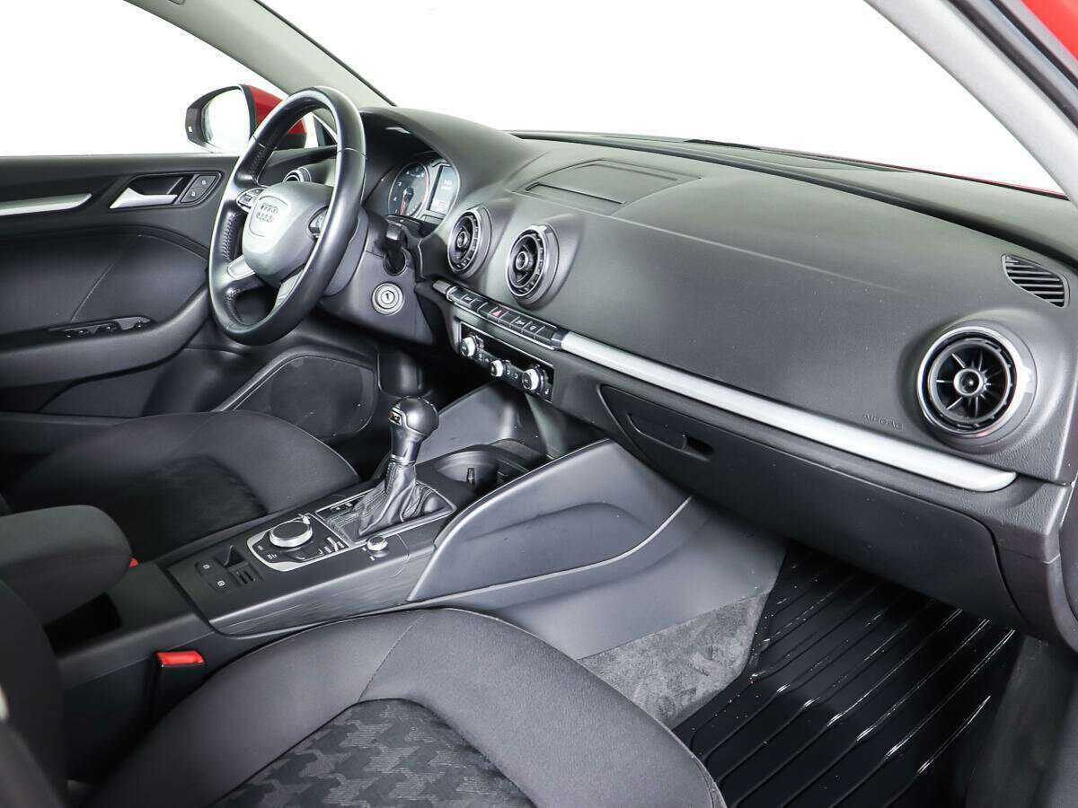 Audi A3 с пробегом — 2015 год. Фото: #9