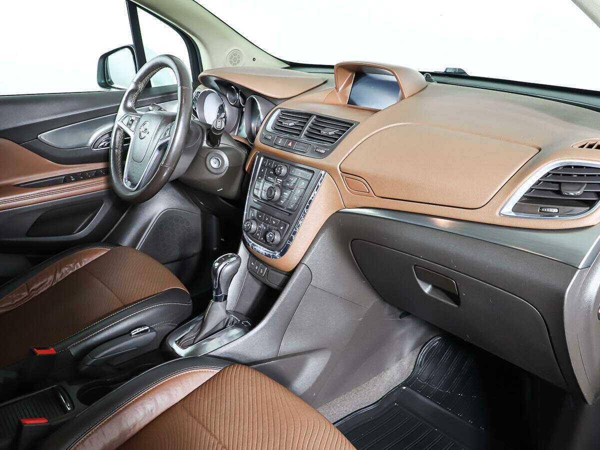 Opel Mokka с пробегом — 2013 год. Фото: #8