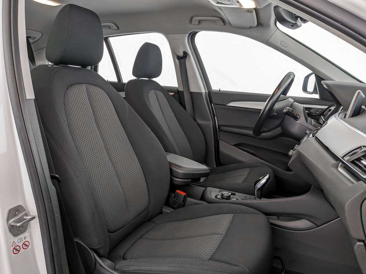 BMW X1 с пробегом — 2019 год. Фото: #18