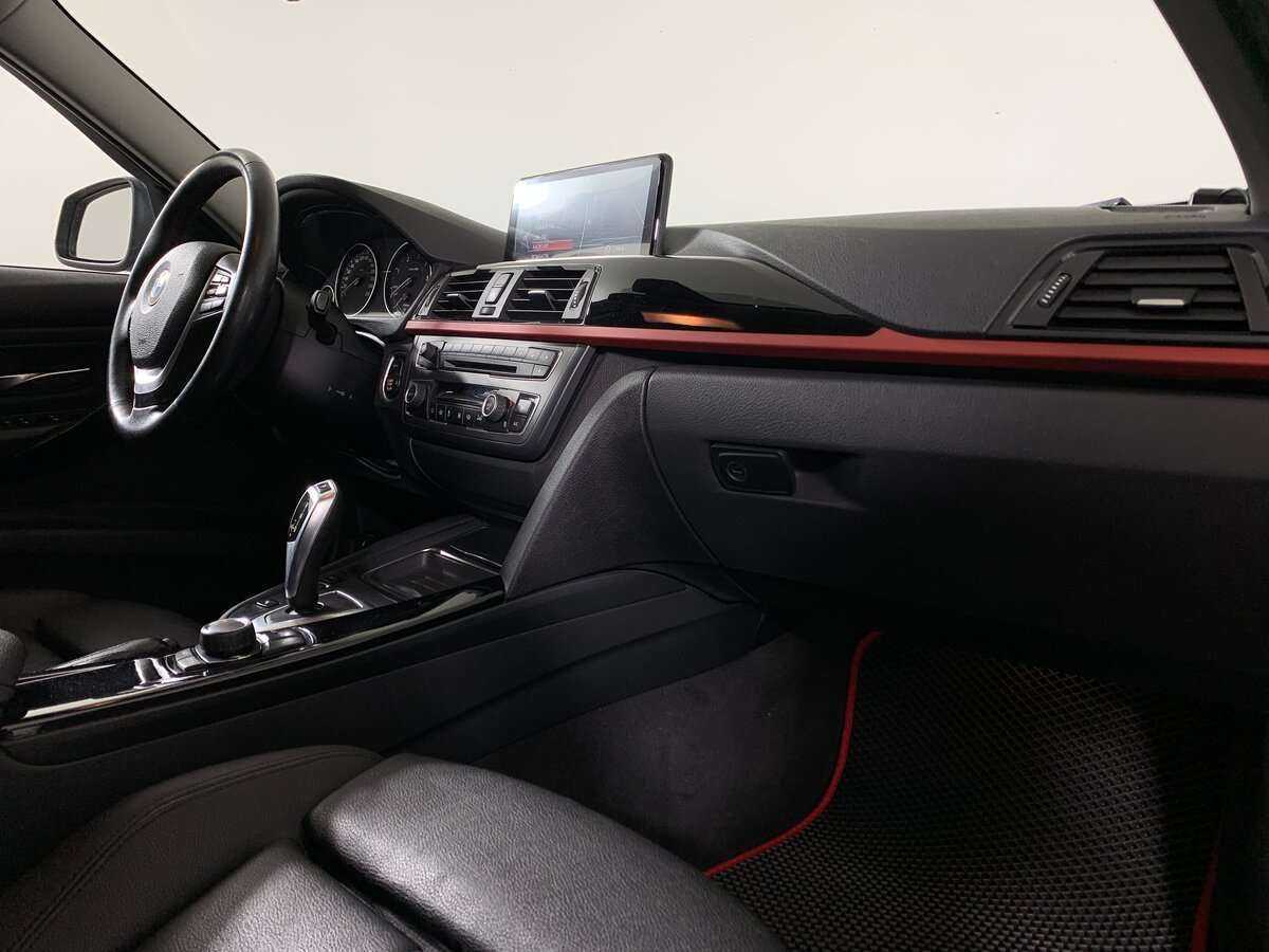 BMW 3 серии с пробегом — 2013 год. Фото: #10