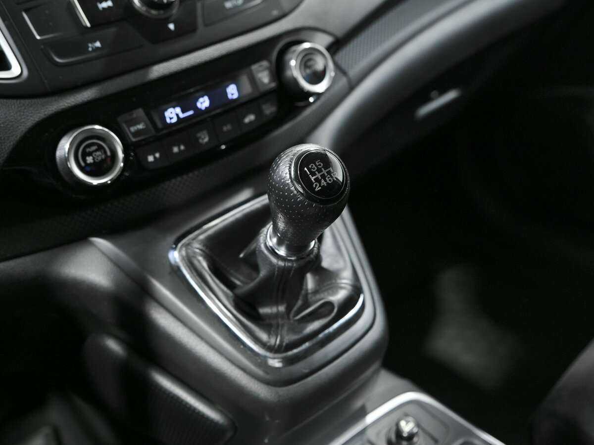 Honda CR-V с пробегом — 2015 год. Фото: #10