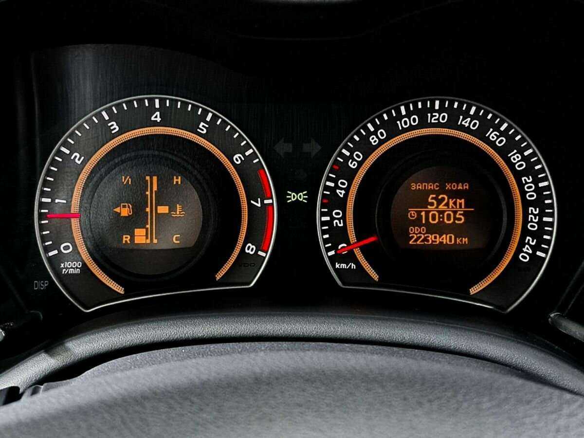 Toyota Corolla с пробегом — 2012 год. Фото: #9