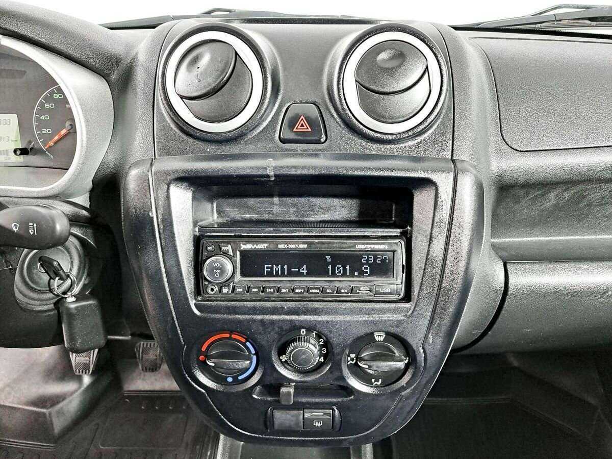 Lada (ВАЗ) Granta с пробегом — 2017 год. Фото: #12