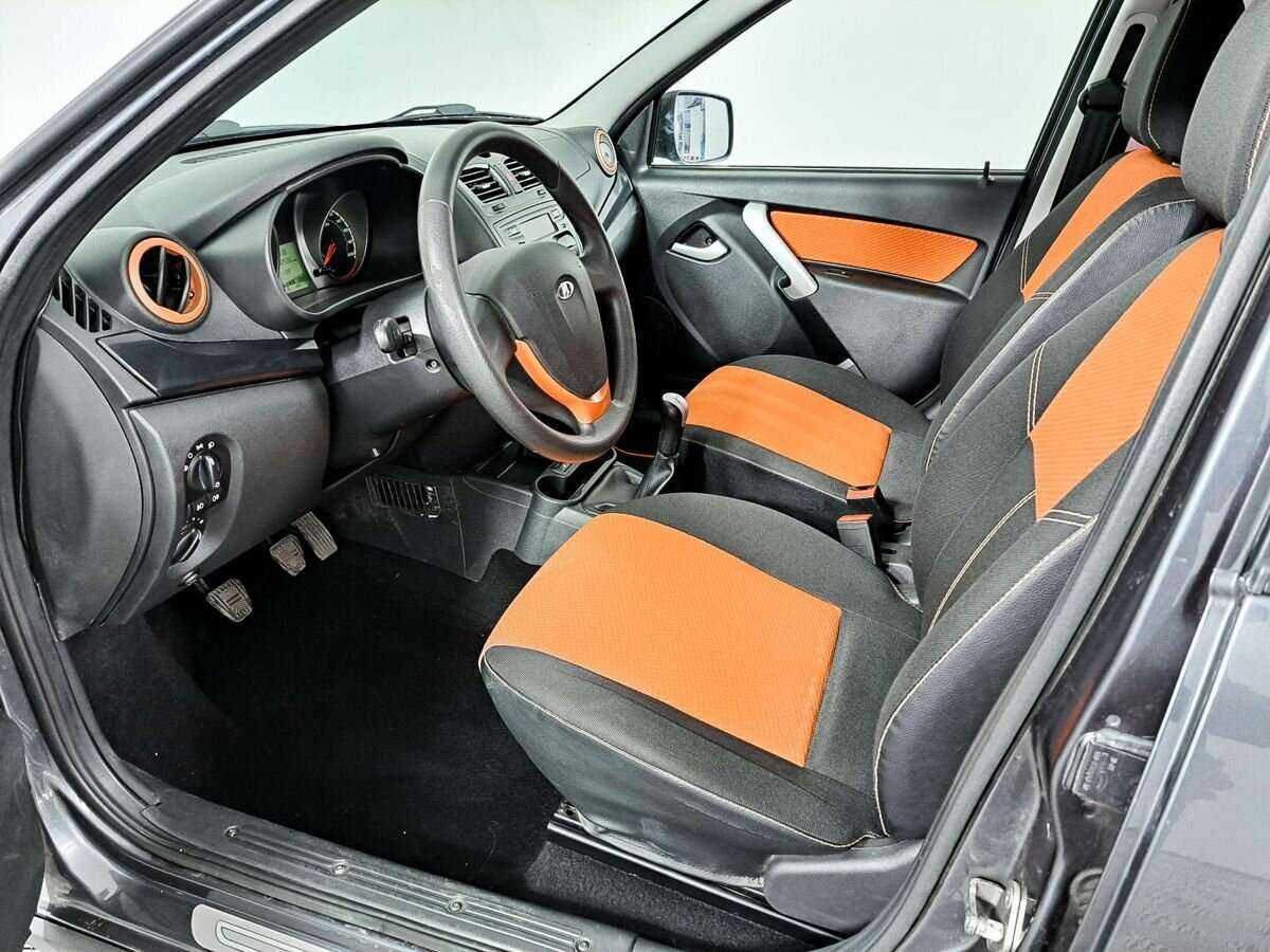 Lada (ВАЗ) Kalina с пробегом — 2018 год. Фото: #13