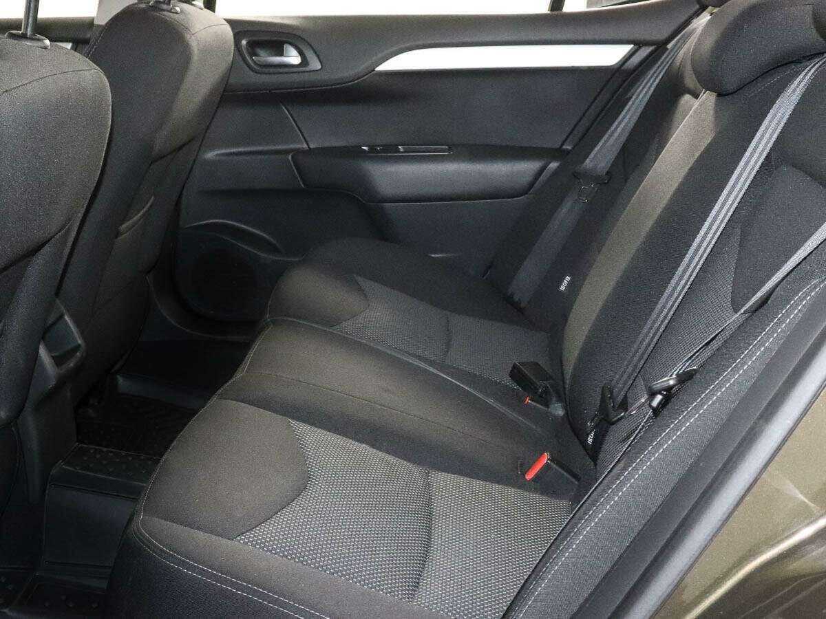 Citroen C4 с пробегом — 2015 год. Фото: #8