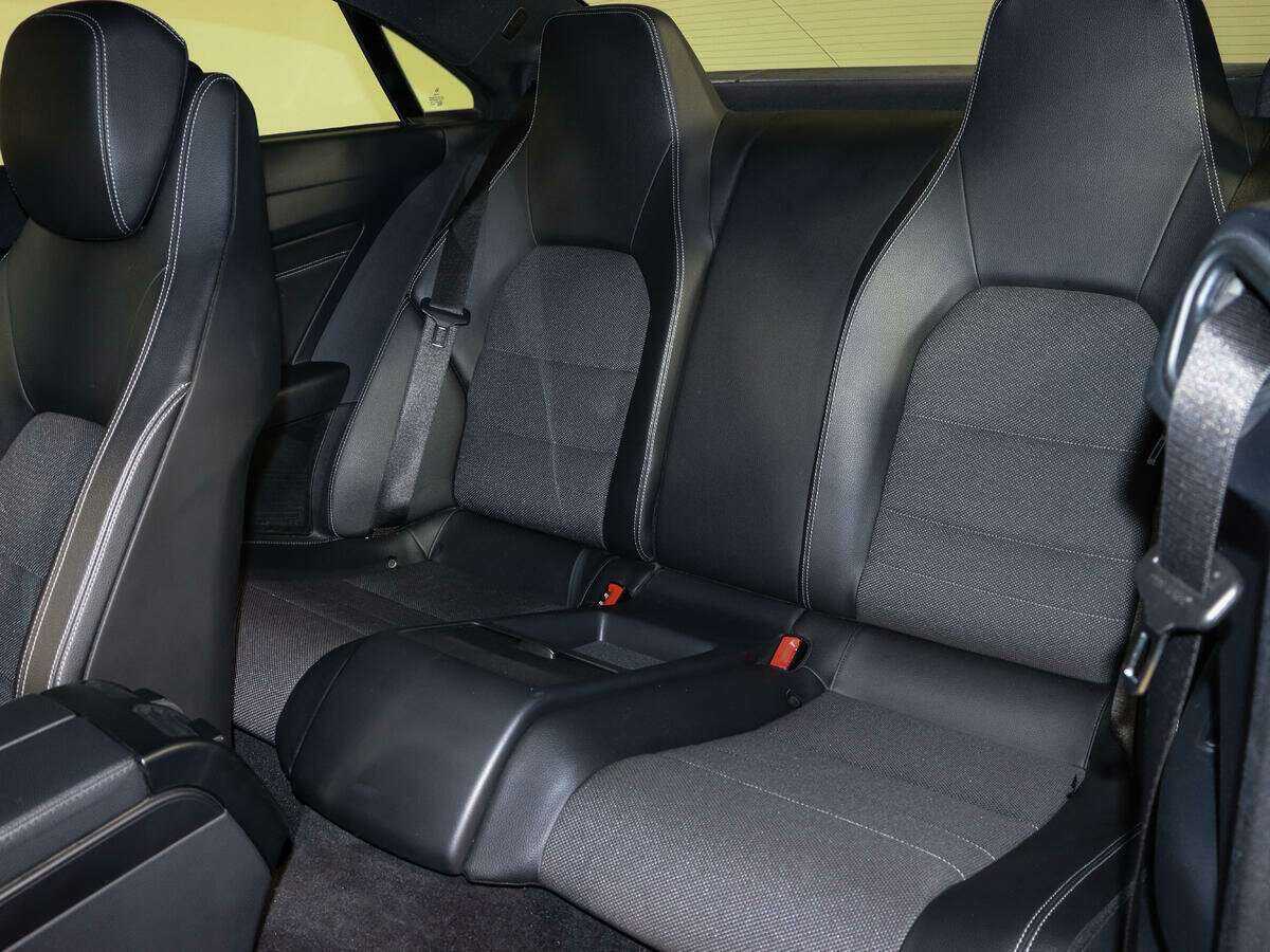 Mercedes-Benz E-Класс с пробегом — 2013 год. Фото: #6