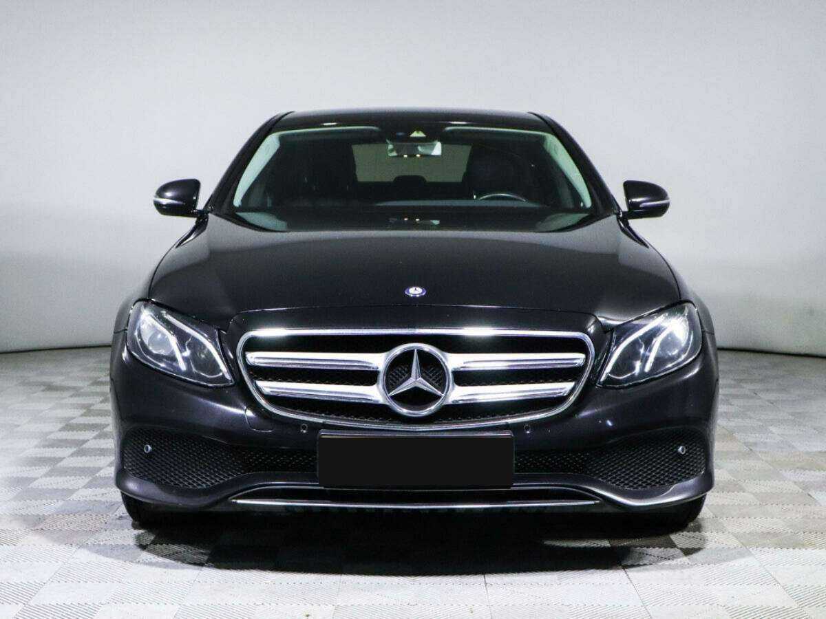 Mercedes-Benz E-Класс с пробегом — 2016 год. Фото: #1