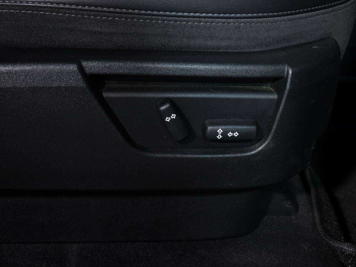 Land Rover Freelander с пробегом — 2013 год. Фото: #11