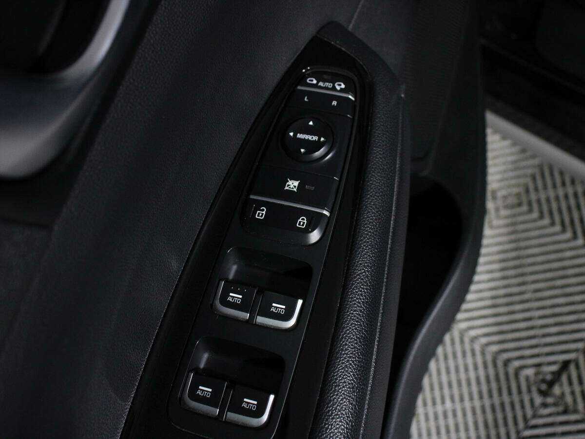 Kia Optima с пробегом — 2016 год. Фото: #17