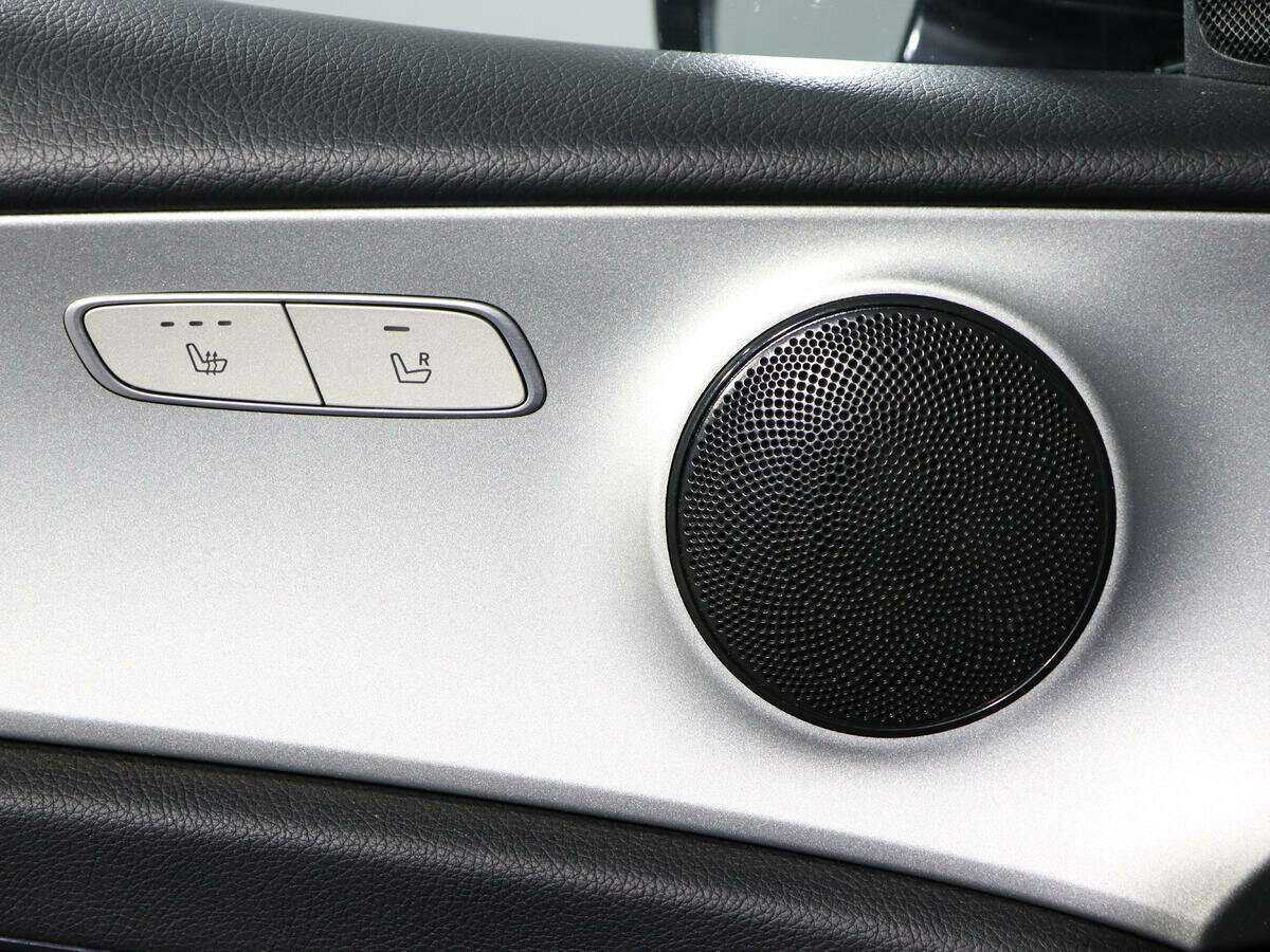 Mercedes-Benz E-Класс с пробегом — 2019 год. Фото: #15