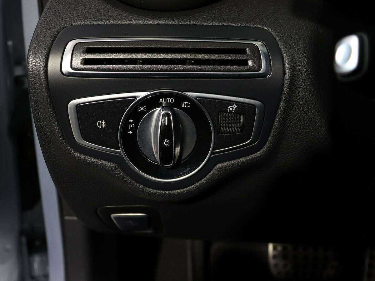 Mercedes-Benz C-Класс с пробегом — 2015 год. Фото: #17