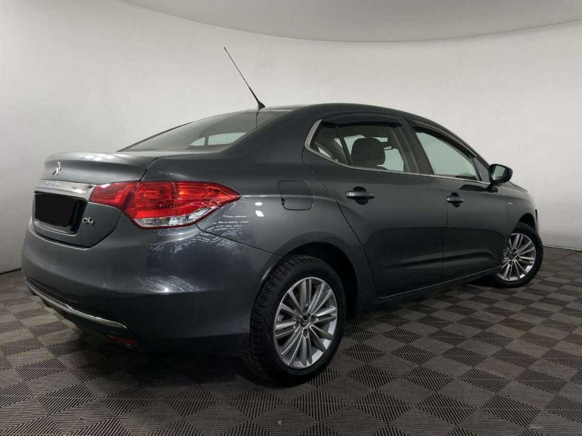 Citroen C4 с пробегом — 2015 год. Фото: #4