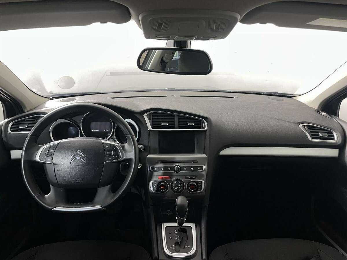 Citroen C4 с пробегом — 2015 год. Фото: #5