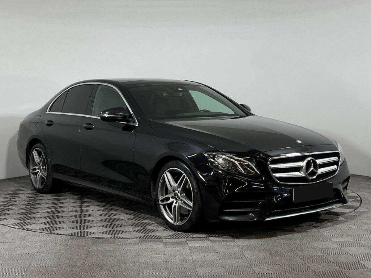 Mercedes-Benz E-Класс с пробегом — 2016 год. Фото: #2