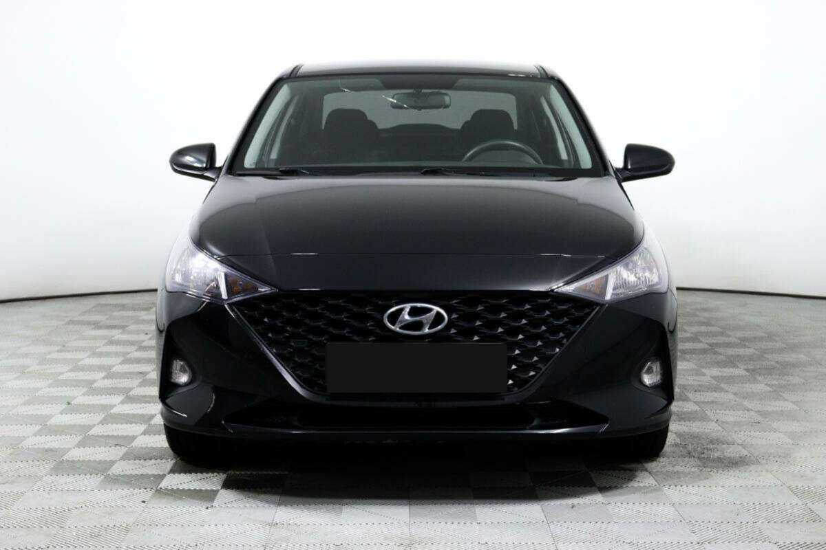 Hyundai Solaris с пробегом — 2020 год. Фото: #1