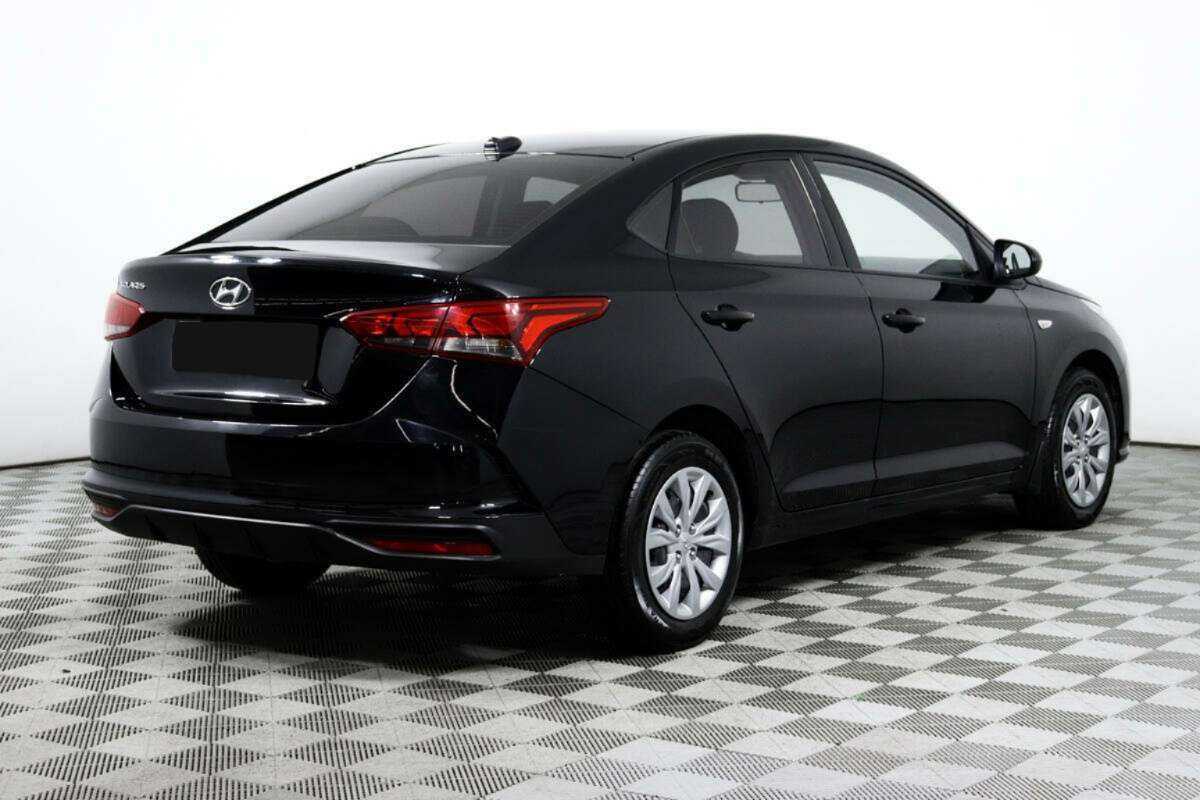 Hyundai Solaris с пробегом — 2020 год. Фото: #4