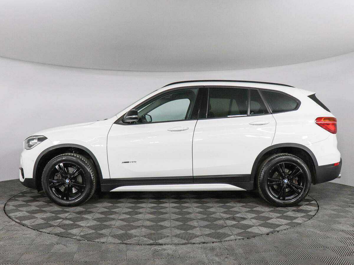 BMW X1 с пробегом — 2017 год. Фото: #4