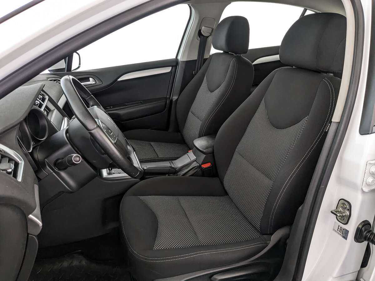 Citroen C4 с пробегом — 2016 год. Фото: #17