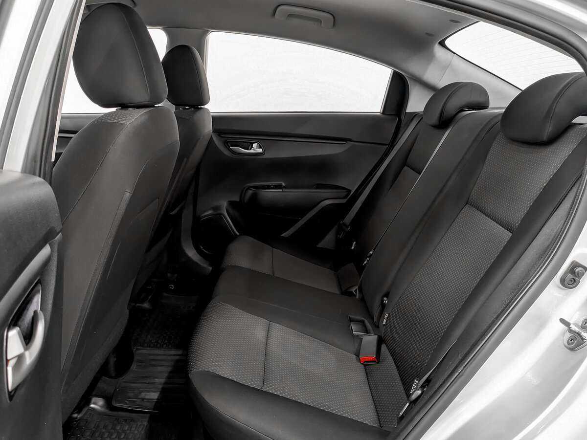 Kia Rio с пробегом — 2021 год. Фото: #9