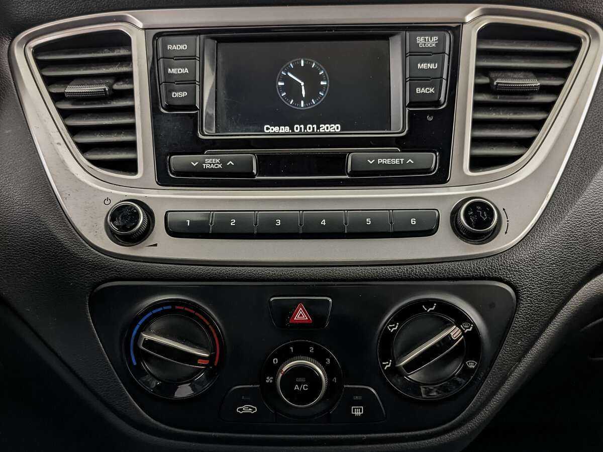 Hyundai Solaris с пробегом — 2019 год. Фото: #12