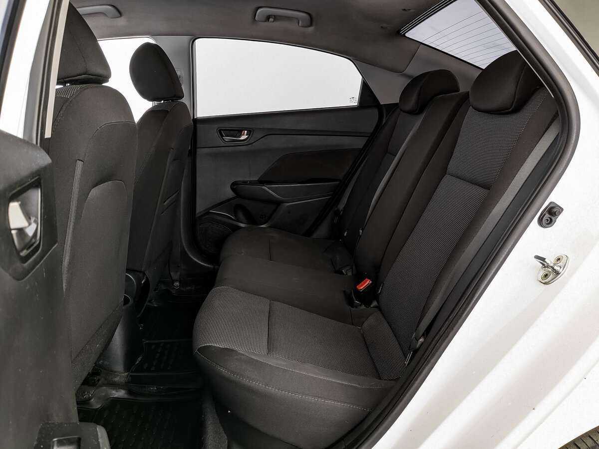 Hyundai Solaris с пробегом — 2019 год. Фото: #13