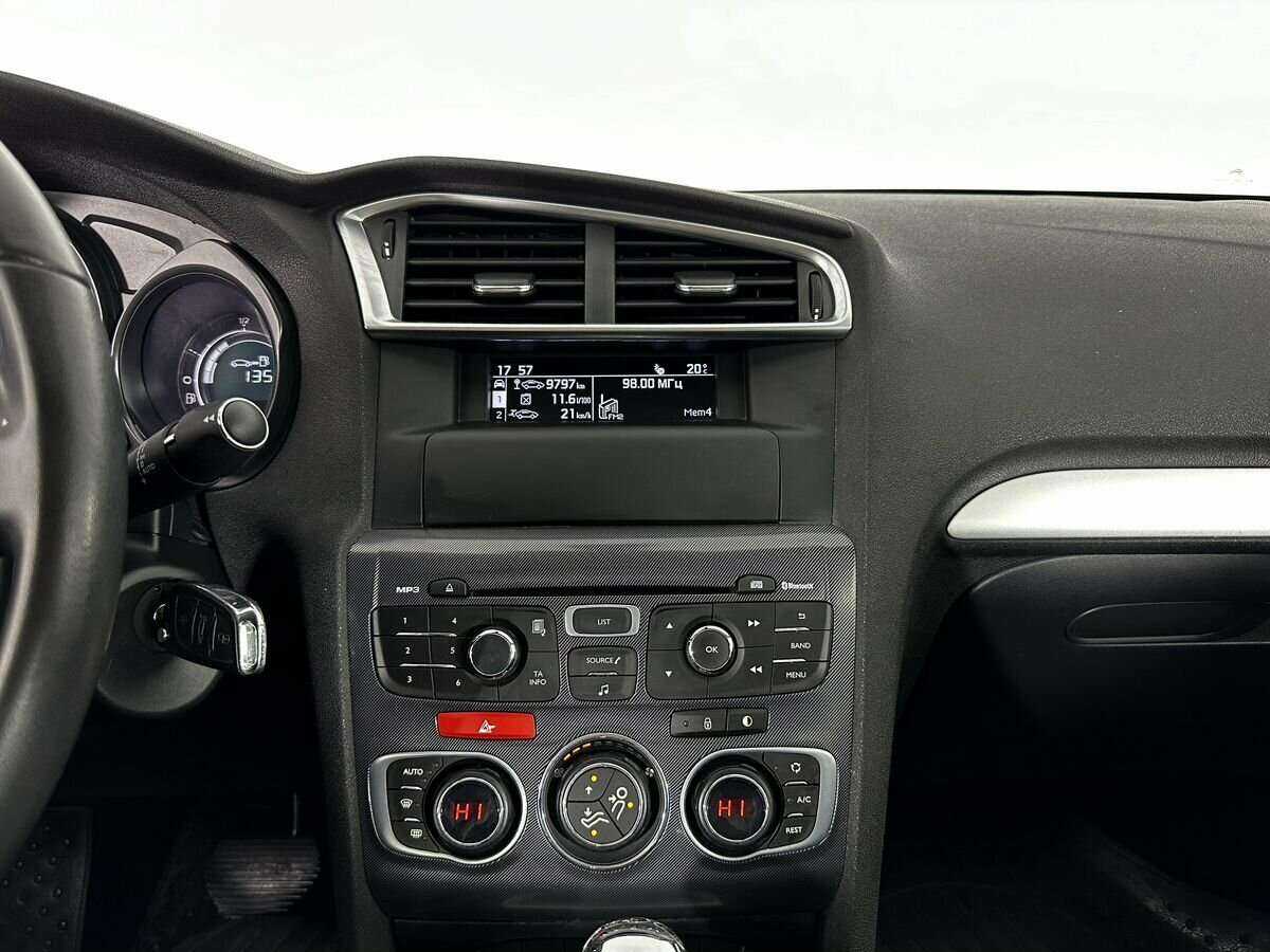 Citroen C4 с пробегом — 2014 год. Фото: #13