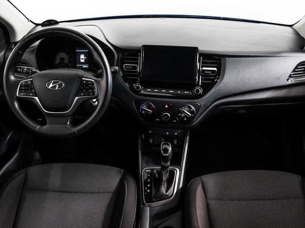 Hyundai Solaris с пробегом — 2020 год. Фото: #11