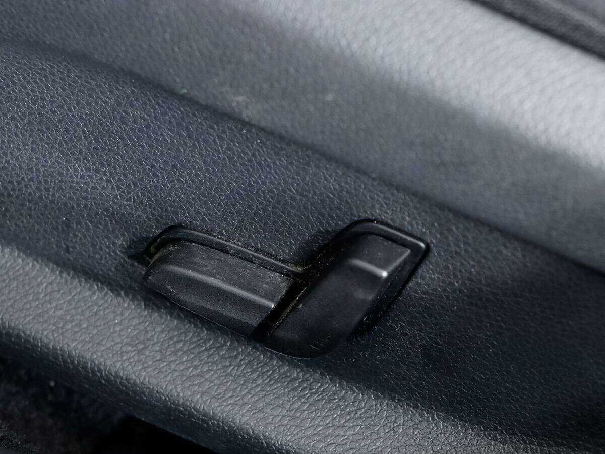 Mercedes-Benz C-Класс с пробегом — 2015 год. Фото: #15