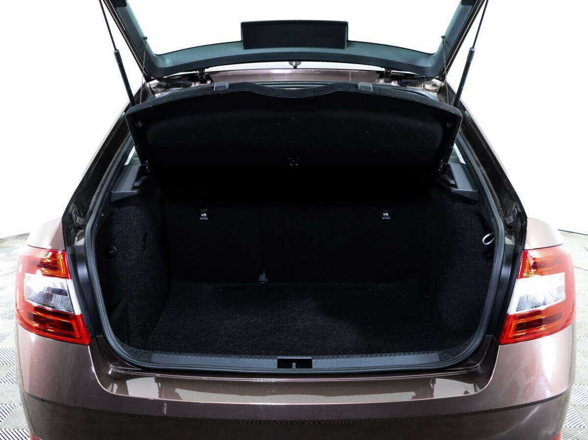 Skoda Octavia с пробегом — 2017 год. Фото: #11