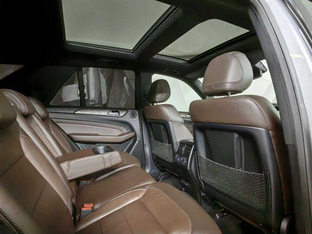 Mercedes-Benz M-Класс с пробегом — 2014 год. Фото: #11