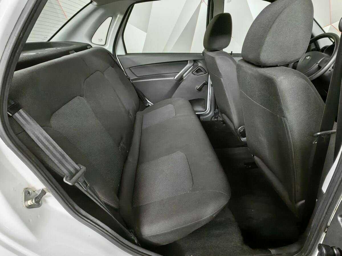 Lada (ВАЗ) Granta с пробегом — 2020 год. Фото: #10