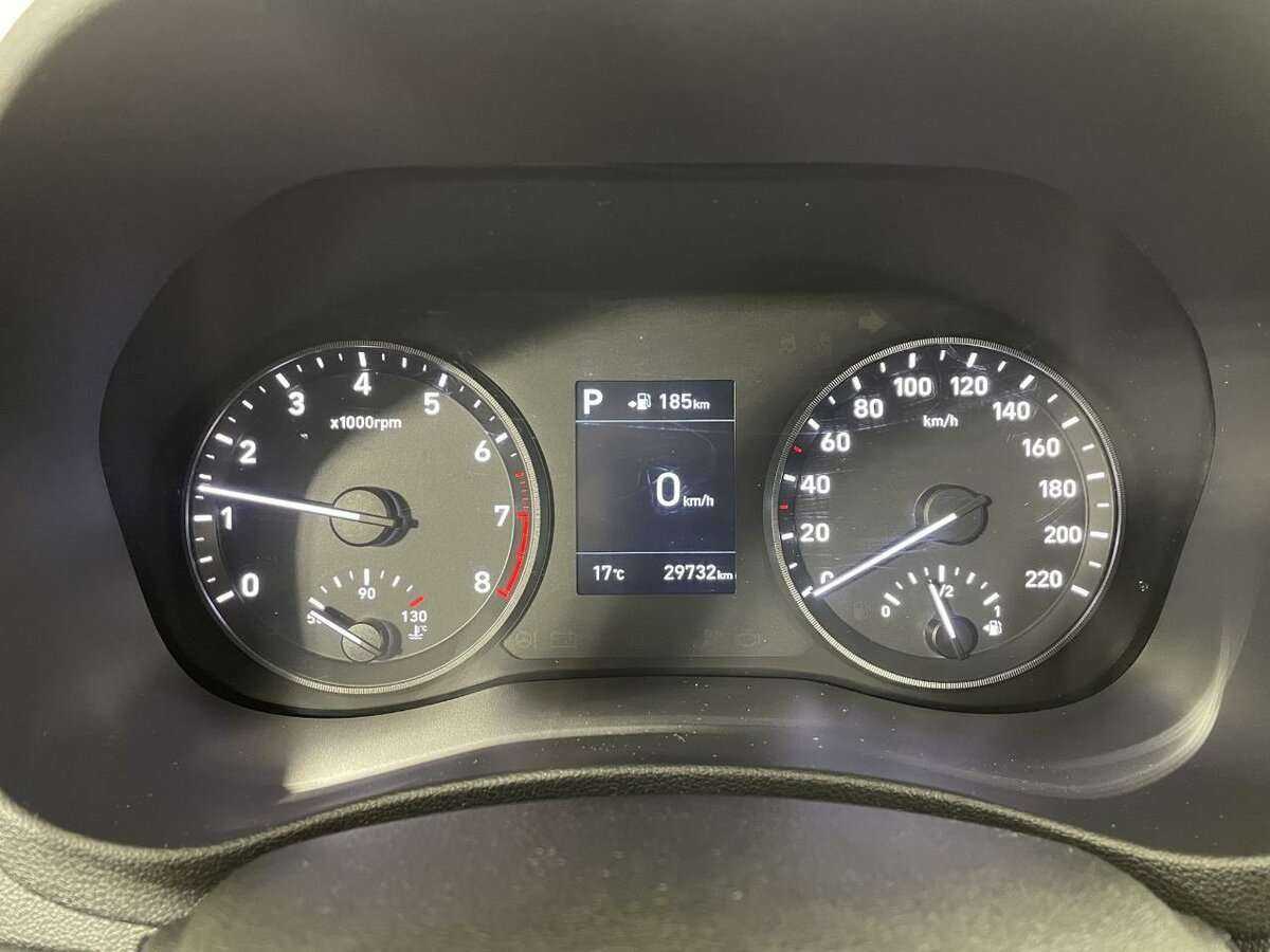 Hyundai Solaris с пробегом — 2020 год. Фото: #10