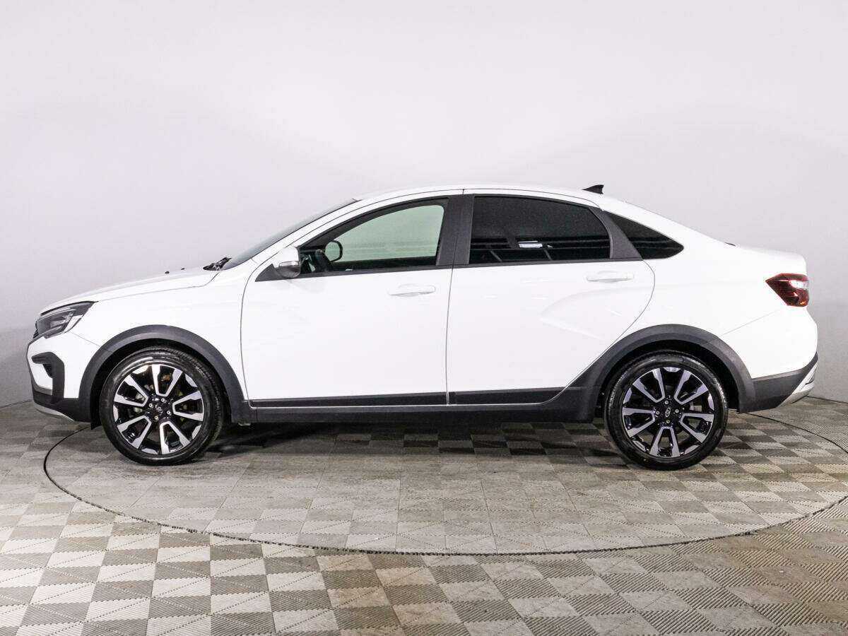 Lada (ВАЗ) Vesta с пробегом — 2023 год. Фото: #7