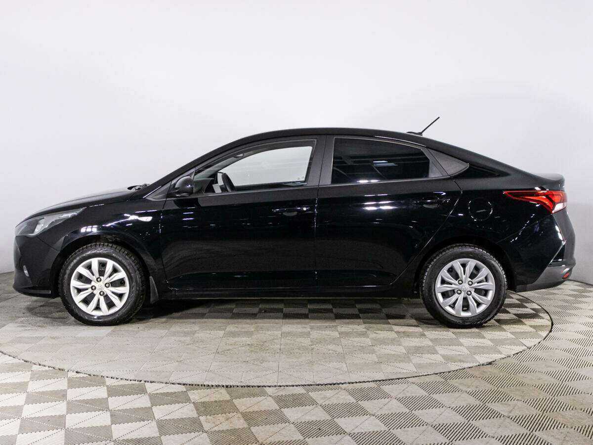 Hyundai Solaris с пробегом — 2021 год. Фото: #7