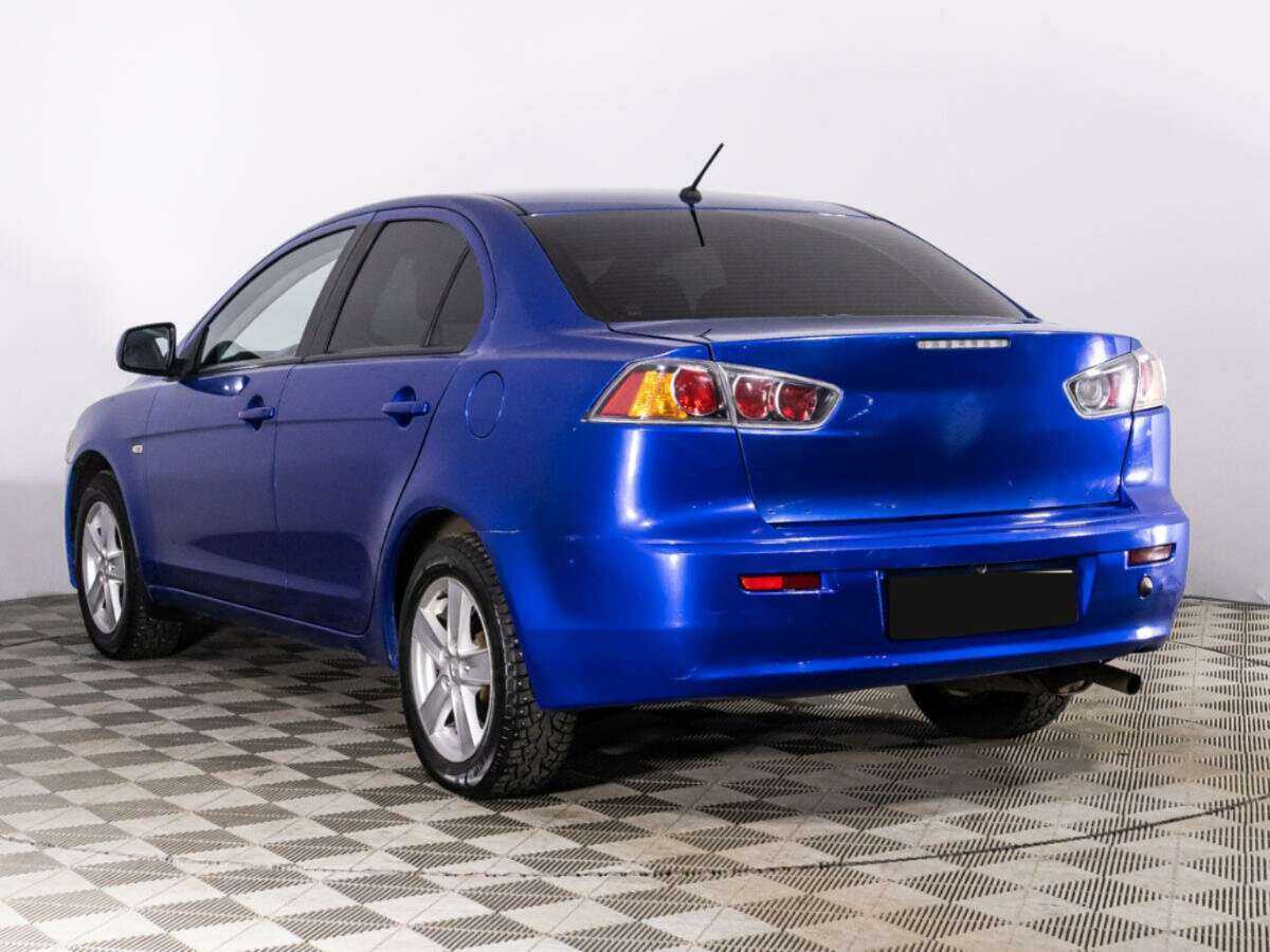 Mitsubishi Lancer с пробегом — 2012 год. Фото: #6