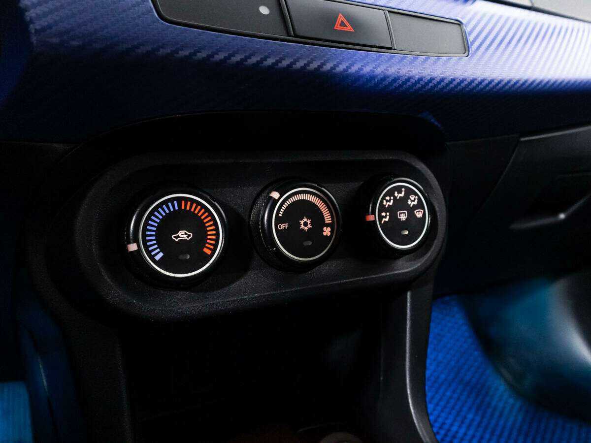 Mitsubishi Lancer с пробегом — 2012 год. Фото: #14