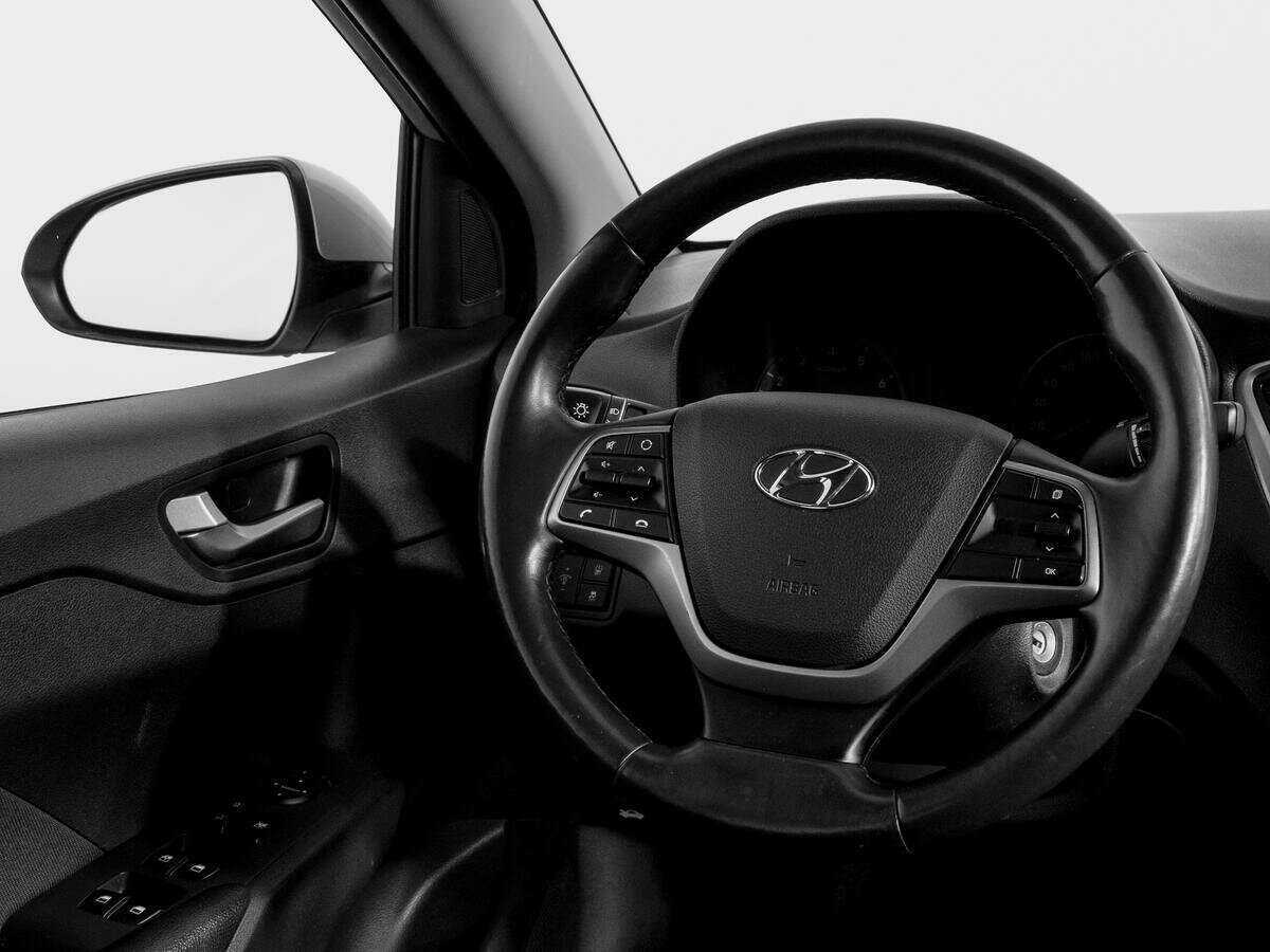 Hyundai Solaris с пробегом — 2018 год. Фото: #13