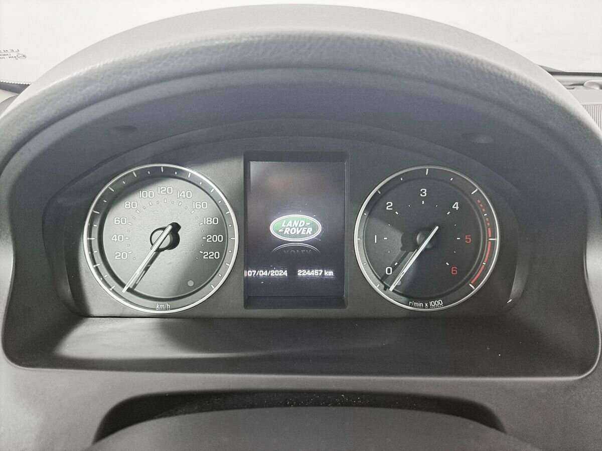 Land Rover Freelander с пробегом — 2013 год. Фото: #10