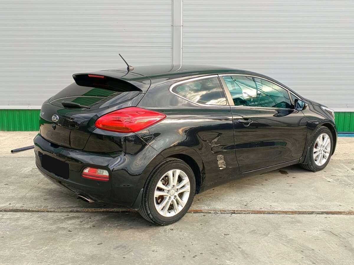 Kia Ceed с пробегом — 2015 год. Фото: #4