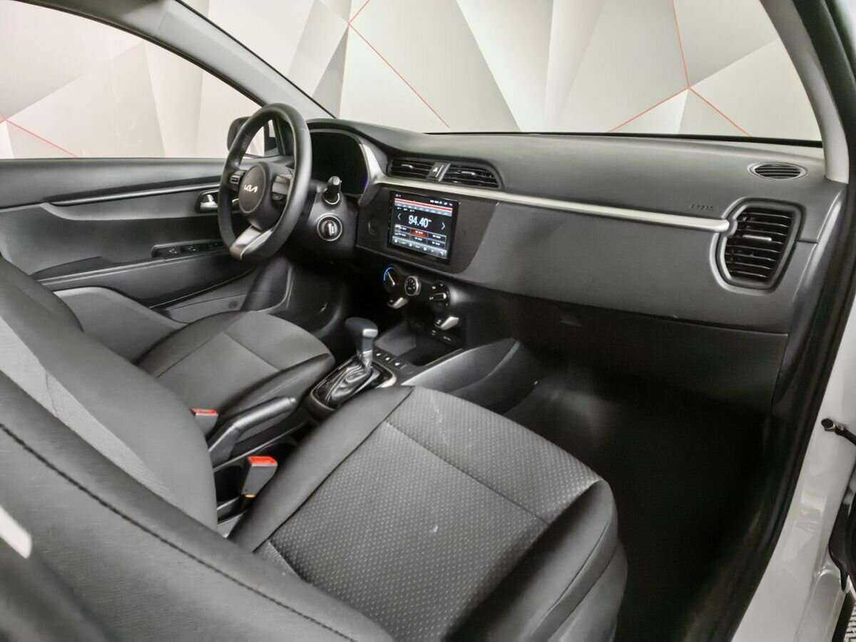 Kia Rio с пробегом — 2022 год. Фото: #8