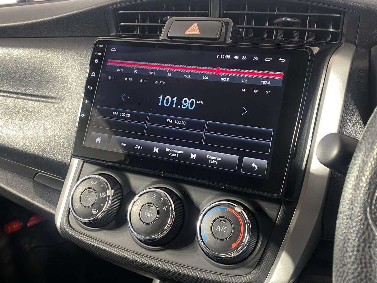 Toyota Corolla с пробегом — 2019 год. Фото: #12