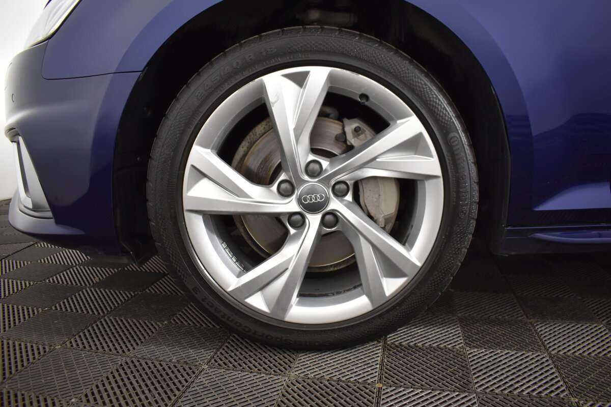 Audi A4 с пробегом — 2018 год. Фото: #9