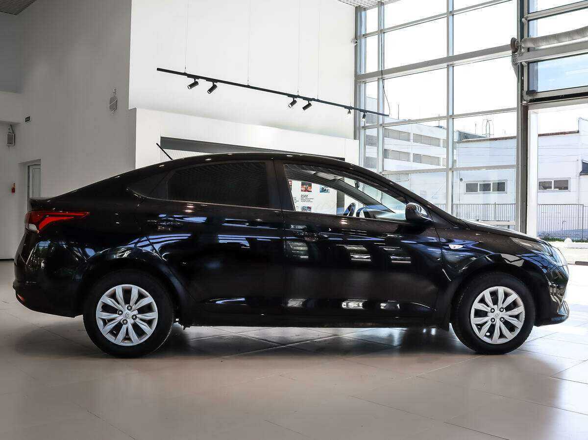 Hyundai Solaris с пробегом — 2021 год. Фото: #7