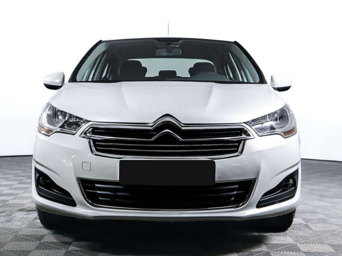 Citroen C4 с пробегом — 2015 год. Фото: #1