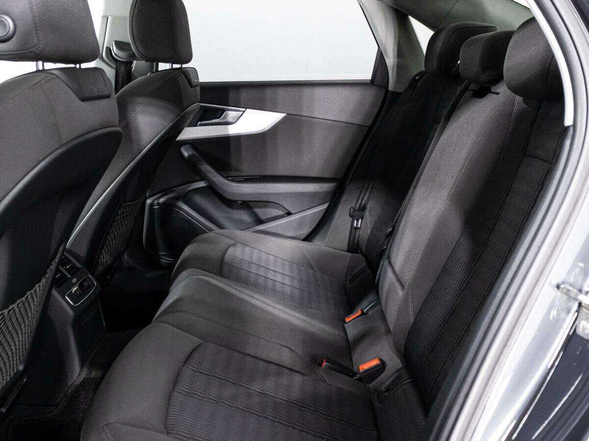 Audi A4 с пробегом — 2015 год. Фото: #7