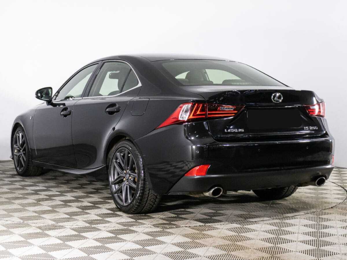 Lexus IS с пробегом — 2014 год. Фото: #6