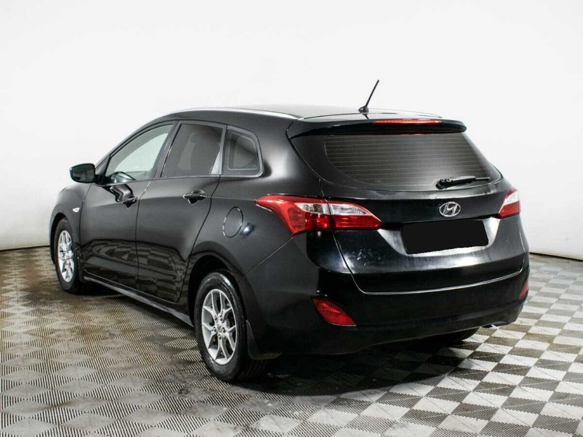 Hyundai i30 с пробегом — 2012 год. Фото: #6