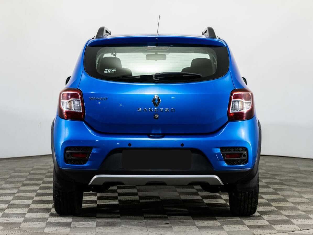 Renault Sandero с пробегом — 2017 год. Фото: #5